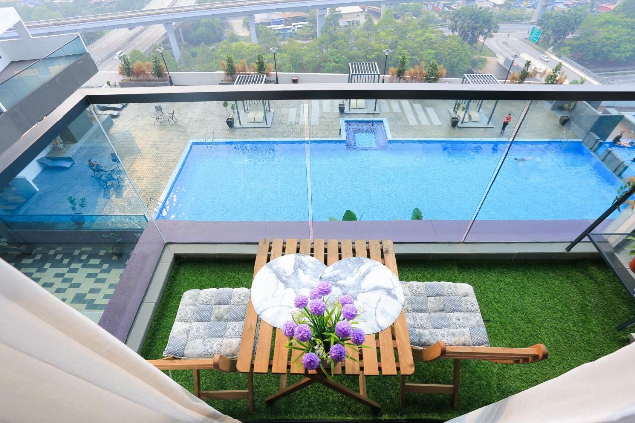 MLH Deluxe Studio Suites @ Landmark Residence Cheras Exterior foto